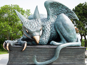 Guelph Gryphons Statue